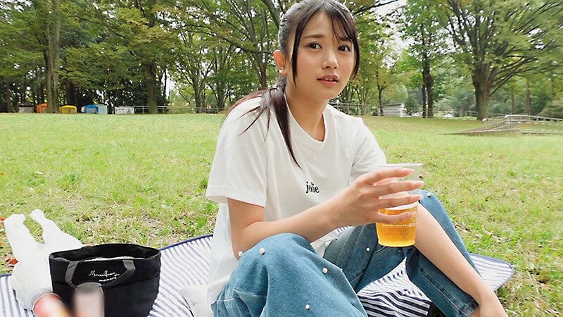 【夢幻調査隊】昼間の公園で一人でお酒を飲んでる女性急増！なぜか顔面偏差値Aランク【検証】話しを聞いてみた結果！みんなめちゃのんべえSEX好き判明！