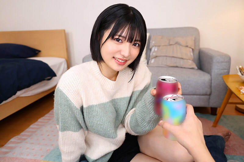 【VR】【8K VR】いつも天真爛漫な笑顔を振りまく憧れのゆみ先輩は喉奥で濡れるイラマ大好きな隠れマゾ