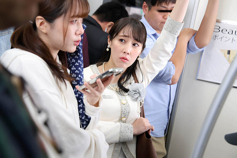 「えっ!おばさんの私が?!」我が子の前で触られ必死に抵抗するも愛液を垂れ流し絶頂が止まらない巨尻母VOL.4