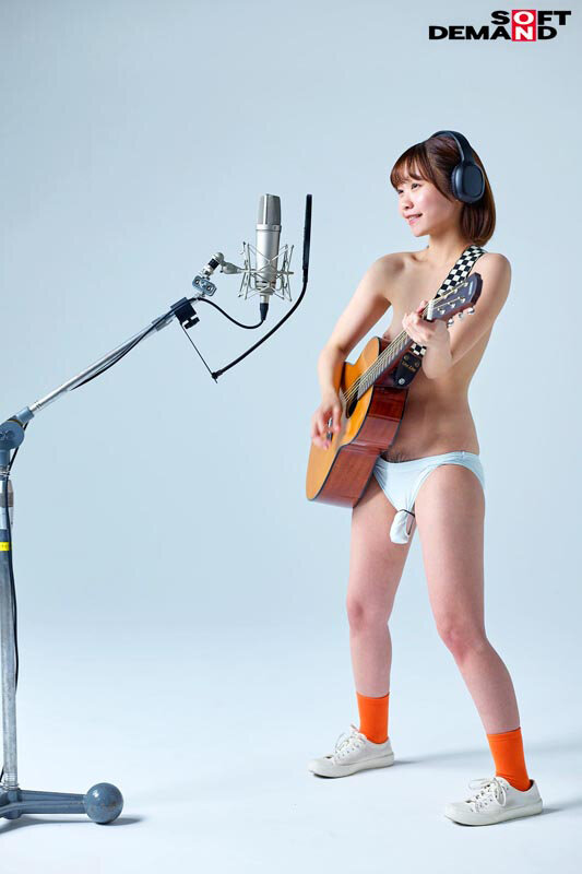 14日前まで処女だったライブ配信歌手 斗架（20）の未熟マ〇コが巨根マッチョのガチピストンSEXで経験人数＋5人密着ドキュメント 花鳥斗架