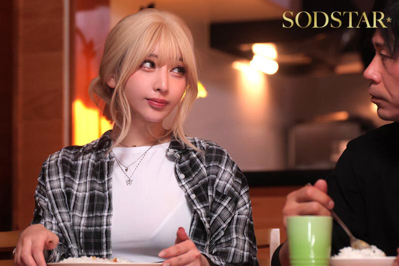 離婚したてのぼくがツーリングで出会った大型バイクにまたがるギャルライダーと意気投合し一晩中なまハメしまくって12回射精した 夏目響【特典映像収録版】