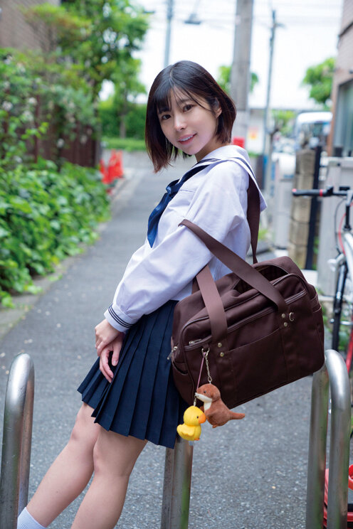 女子○学生レ〆プ9時間 15人とのハメ撮り映像