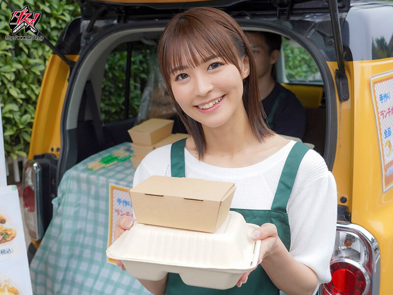 一緒に上京してきた可愛い彼女は俺のために絶倫権力おじさんに種付けセックスされていた。 東條なつ