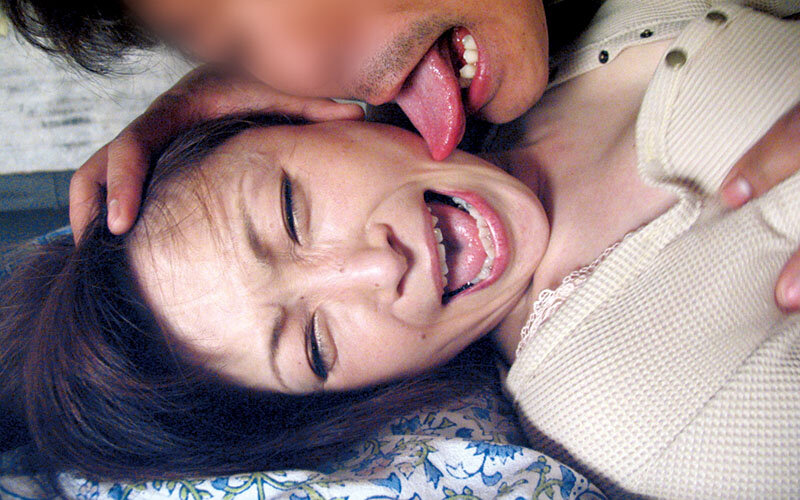 変態家族 鬼畜な我が家はいつも誰かが近親セックスしている2枚組