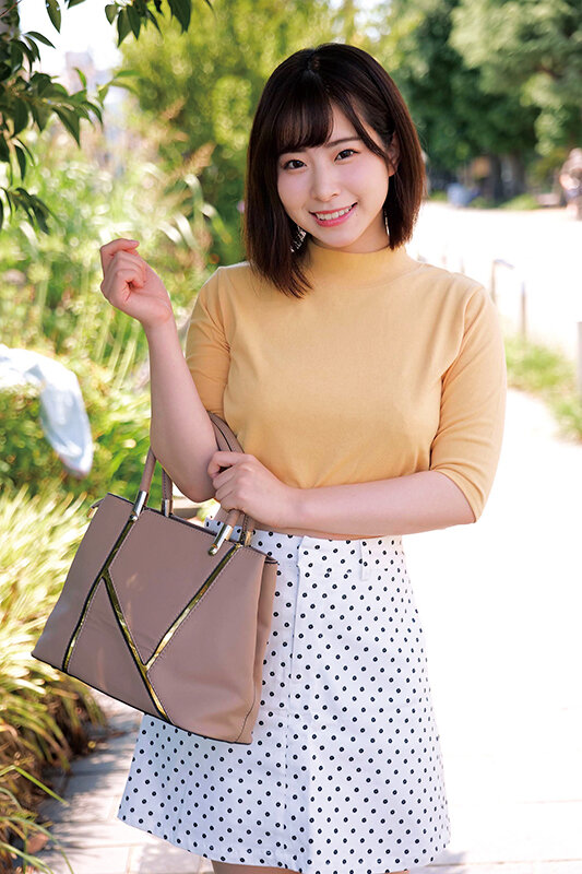 素人女子大生限定！パンティ素股でカチカチち○ぽがアソコに擦れて赤面発情！彼氏ごめん！デカチン擦られマン汁ビチョビチョ！H大好き素人女子大生の浮気中出し大量GET！！えなちゃんののちゃん