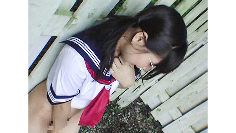 尾行盗撮!隣りの制服女子がオナニー中毒な件