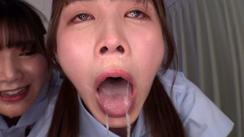 喉シゴきバキューム病院 私たちは苦しくても、えずいても、吐きそうでも、涙が出ても、一生懸命に喉の奥の奥の方まで男性器を受け入れます。