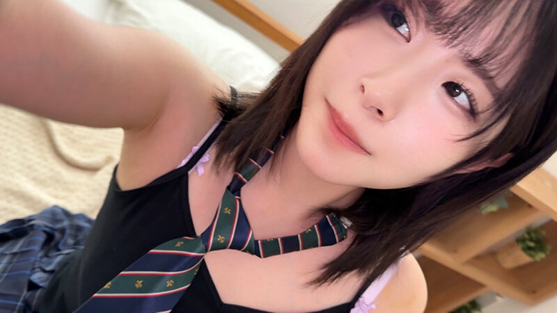 オホ声 超下品。彼氏あり変態裏垢女子がリアルオジサンに雑魚ま×こ壊れるまで突きまくられて生チ〇ポで楽しまれちゃう理性崩壊オホオホ（RURB-012）