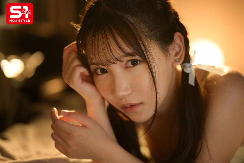 【VR】「文化祭、2人で抜け出さない？」学園のマドンナ三田さんに手を握られて…制服脱いだら艶っぽい大人スレンダーボディで瞬殺 あまりにも抜け駆けSEXが最高すぎたラブホ後夜祭 三田真鈴