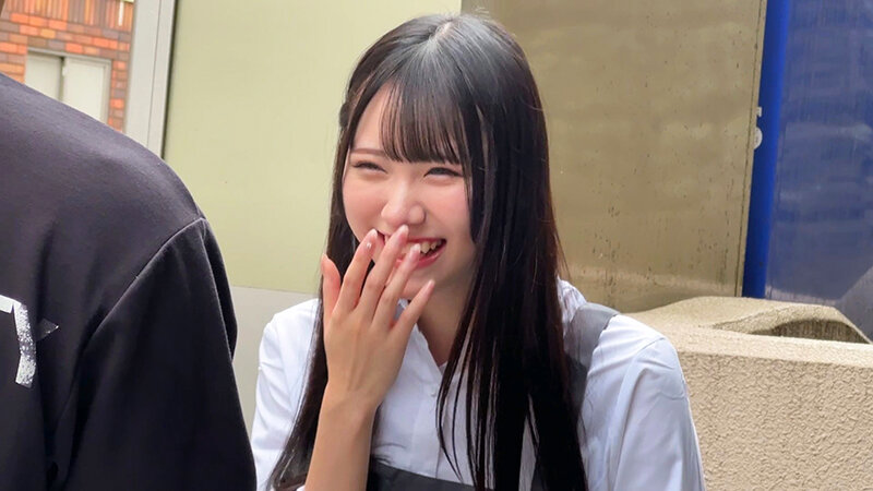 街で見かけたカフェ店員 りかさん 20歳 女子大生バイト 出会って即ハメした働く女性とセフレ関係になって中出ししまくった記録