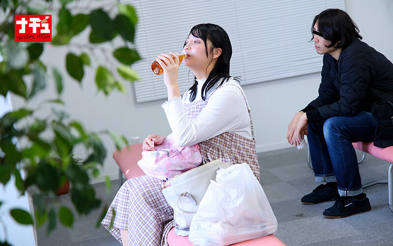 水泳スクール見学ママ中出し 大人の巨乳を貪る男子たち