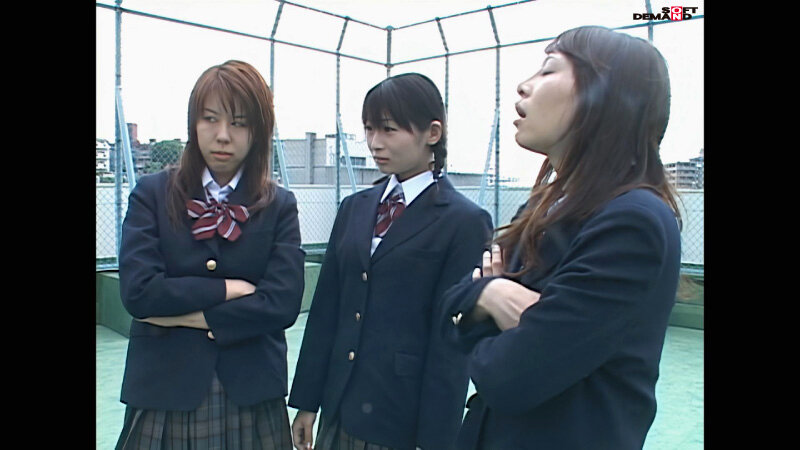 【AIリマスター】最初で最後の卒業式露出