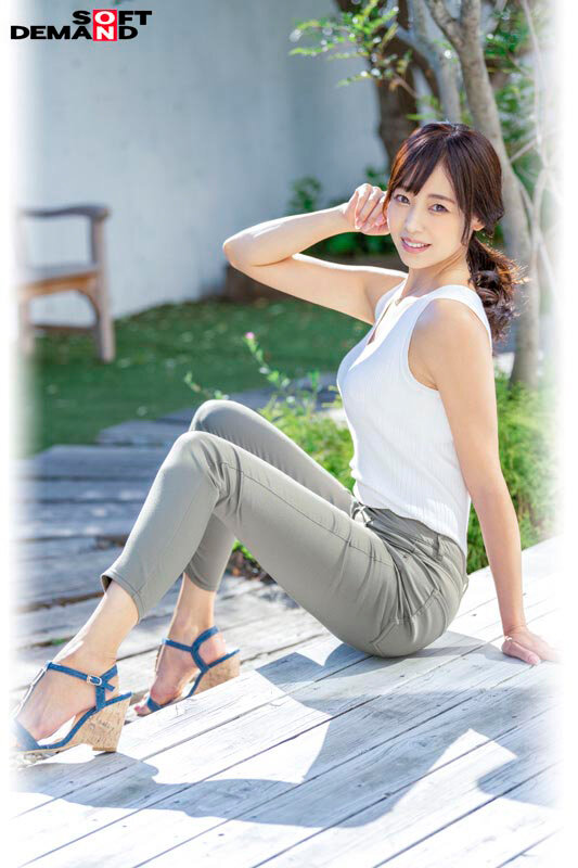 本物人妻13名の緊張と背徳感溢れる初セックスを合計13SEX収録 総集編2枚組10時間