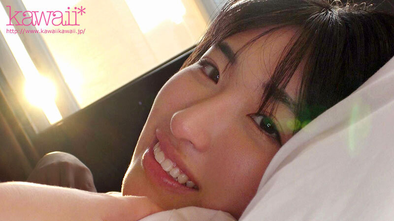 IQ140 科学のお姉さん 23歳、現役某有名理系T大生 AV DEBUT 完璧主義な大学院生が何もかも忘れてバカみたいに本能SEXでイカされまくった日 涼音るい