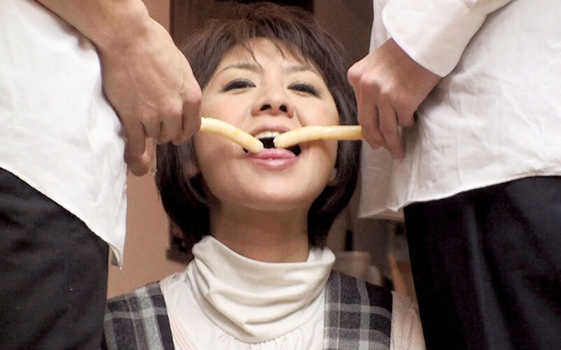 普通の人妻さん寝取らせ!夫に騙された他人男と複数プレイでイキまくるNTR映像4時間