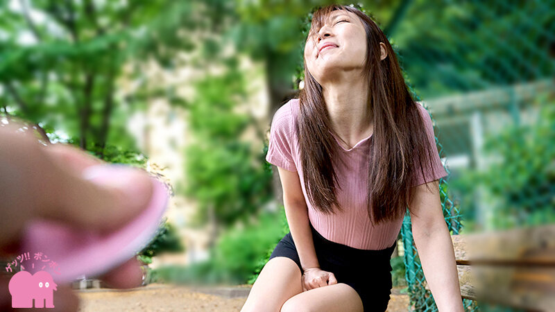 美女10名が過激ミッションに挑戦！！リモバイ散歩をお願いしたところ赤面しながら羞恥興奮し…11時間BEST