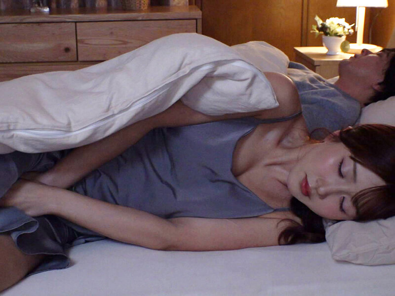 「今日もママで射精しましょうね…?」異常愛を抱く巨乳母に軟禁されて、来る日も来る日も絶倫勃起してしまうチ○ポを支配射精させられ続ける僕の日常。 大槻ひびき