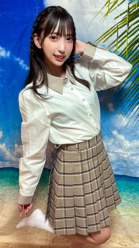 素人パンチラ in 自宅で個人撮影会vol.92!恥ずかしがっている姿がベリーキュートなメイドたちによるハレンチシーン満載の限界露出撮影会!!!