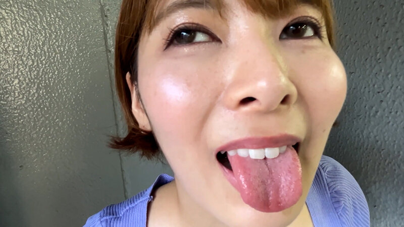 街角で声をかけて口内観察させてもらう アパレル店員 さつきちゃん