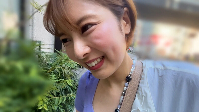 街角で声をかけて口内観察させてもらう アパレル店員 さつきちゃん