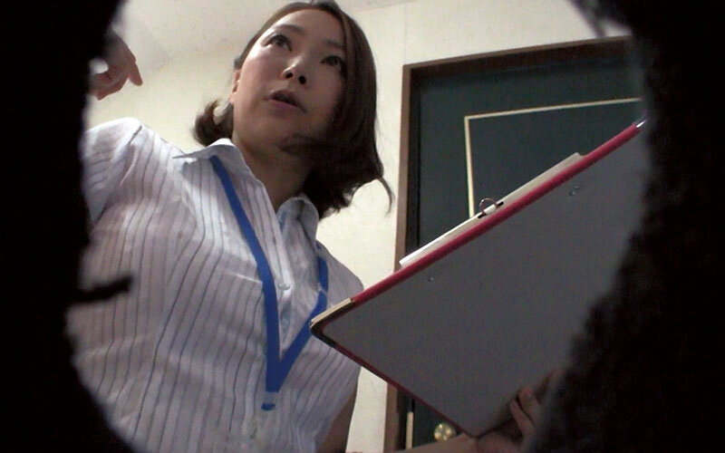 不動産レディにチ○ポ出してヌキ依頼してみたら、どこまでヤレル！？