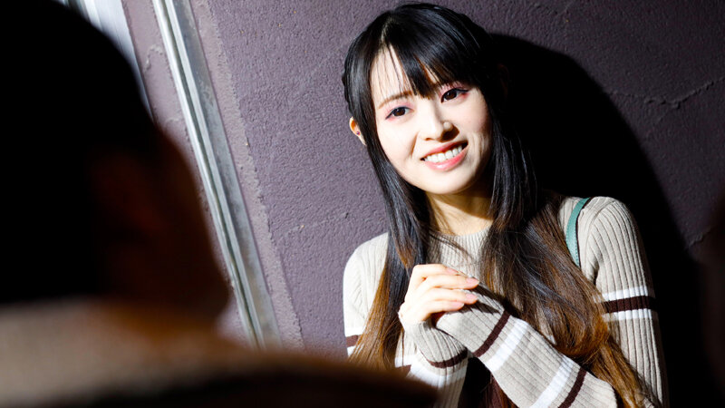 ヤリモク女とマッチンGoo！ アプリで見つけたヤリたいだけの淫乱娘とノリパコ絶頂ヤリまくり！ 6人4時間