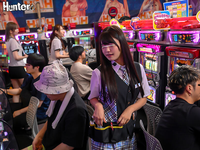 だれとでも定額挿れ放題!パチスロ編 その店は定額制で、遊び放題!挿れ放題!当たりを引けば店内にいる女性、ホールスタッフでもコーヒーレディ…
