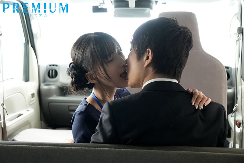 同棲直前のボクを寝取って契約させる、不動産レディのベロチュウ誘惑に負けて、彼女の存在を忘れる程、何度も本気で中出しをしてしまった…。 楪カレン