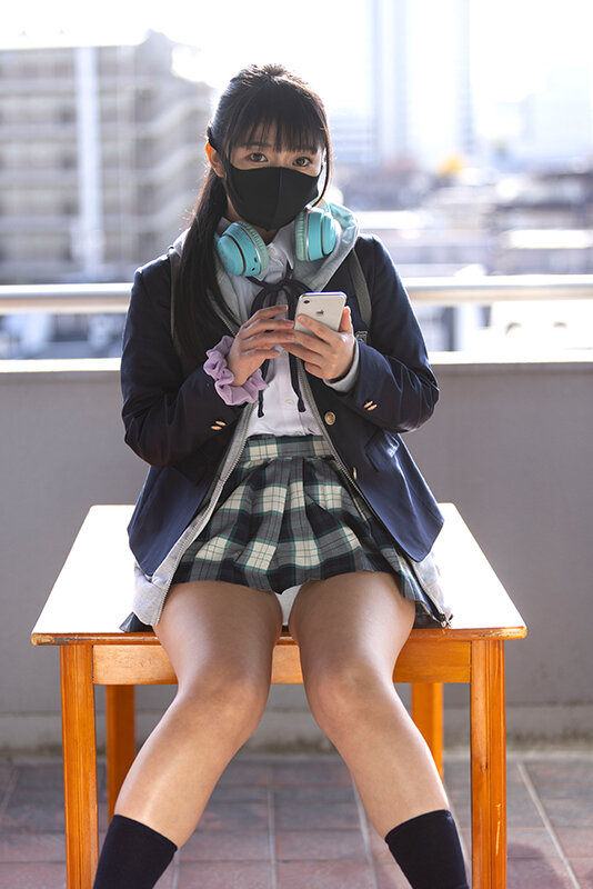 【VR】周りとは群れない黒マスク学生 上下の蒸れたオクチに何でもし放題