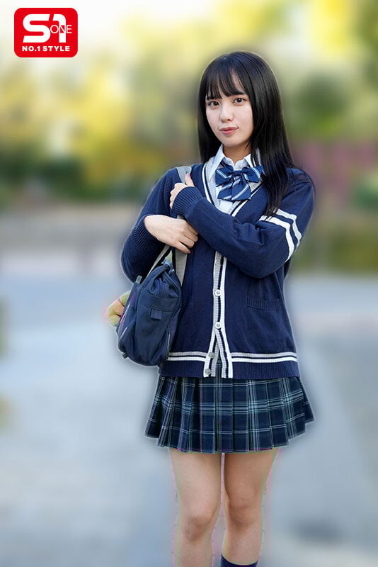 清楚な一個下の後輩にある日、突然告白されて… それから3年で優秀な肉オナホに改造してやったww 渚あいり