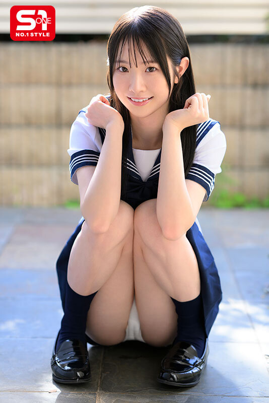 ちょっと前までプロレスごっこしてたガキの妹が最近やたらパンチラしてくる。兄ちゃんどうする…? GOする!? 白上咲花