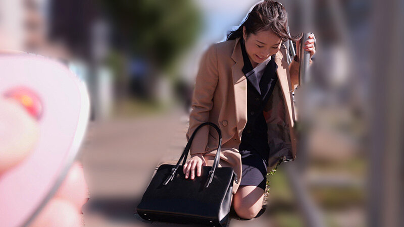 就活格付けリモバイ奥手な隠れ美人学生がマジイキ連発都内で就活に悩む松丸さんを郊外でベロチュー連れ回し猥褻とびっこ調教で赤面イキ潮悶絶で盛り上がったあげく…松丸香澄 22歳