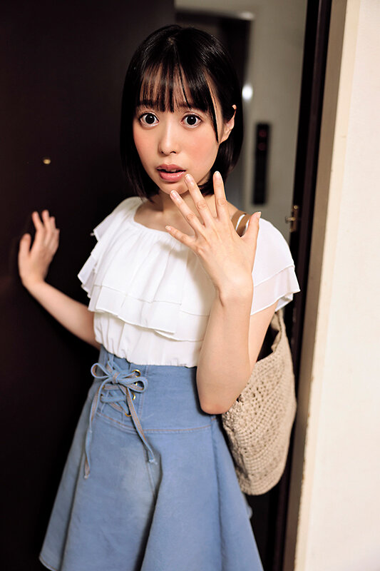 デリヘル呼んだら妹が来た!結果、お店に内緒で中出し本番セックスする事になる総集編4時間 2