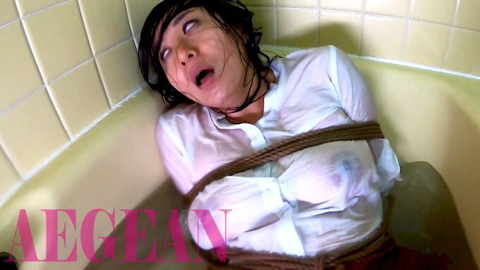 囚われて監禁 危機に陥った美女