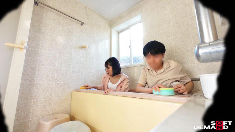 10年ぶりの姉弟風呂。『弟と一緒にお風呂入ってみませんか?』ゆなちゃん22歳 大学生 文学部