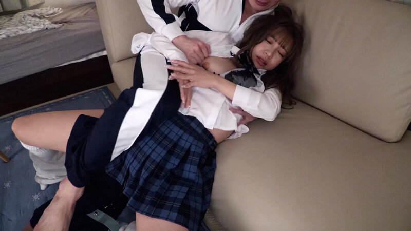 【4K】教え子の制服女子を自宅で強●わいせつ 小那海あや