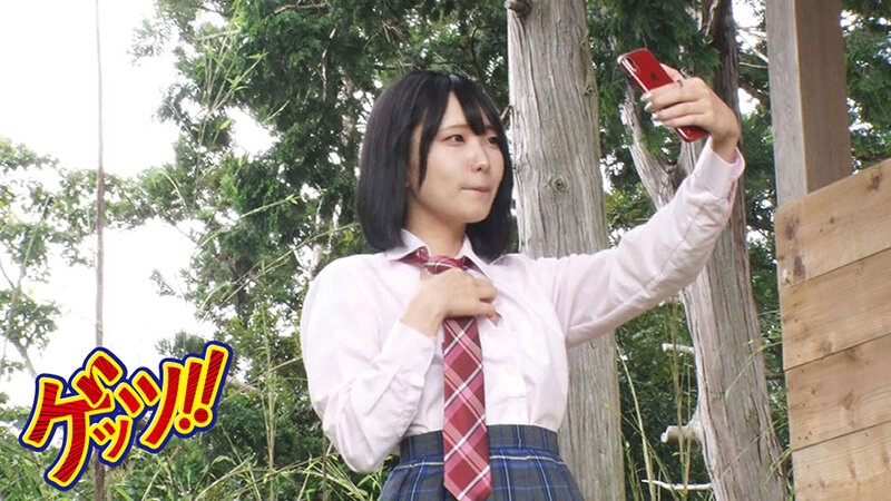 エロ妄想拗らせたJ系は全裸露出がお好き？「誰にも、バレませんように…。」と、セルフ露出を楽しんでいたのに、突然のキモ男乱入に逃げる術もなく…。