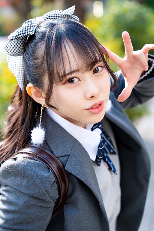 【おぢ反逆】潮対応な自称Sの生意気女子〇生イかせたら大人しくなったったw不慣れなマ〇コにお仕置きピストンで悶絶・痙攣・イきまくり!許可なし中出しに涙声で呆然
