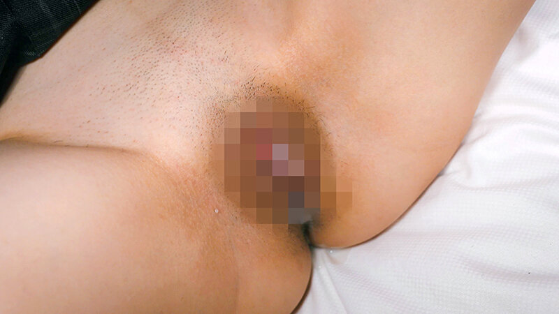 吹奏楽部と軽音部を兼任している超多忙ガール!!部活と部活の合間を縫って色んな男とSEXしまくるパワフル娘に大量中出し!!