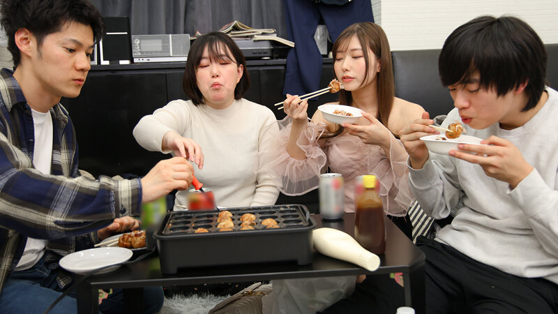 一度きりの過ちのはずが…カラダの相性の良さを知ってしまった親友の彼女と僕は、ダメだとわかっていながらもあの日の感覚が忘れられず激しく求め合った。逢沢みゆ