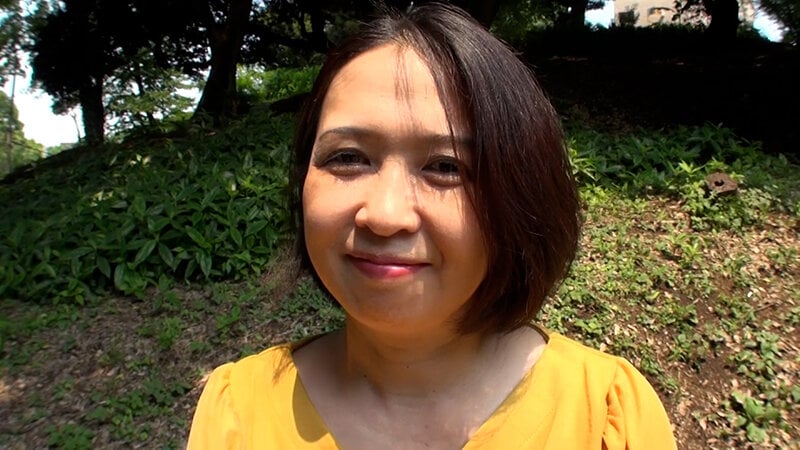 年下セフレとラブホで毎週SEXしている好きモノ熟女！SEXが好き過ぎてAV出演しちゃう淫乱不貞中出しSEX！