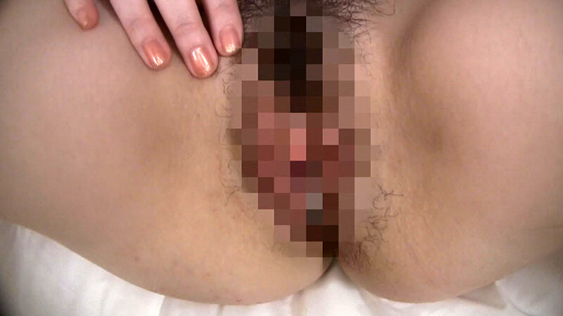 「たしなむ程度」と華道が趣味の奥様、アッチのほうはたしなむ程度じゃ終わらない！乱れたピンクの花弁に白濁の液体を流し込まれる！