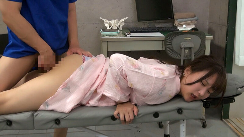 カラダの不調を改善したくて来院した若妻さん。マシュマロボディはとても敏感に反応する優れモノ。ビクビク痙攣がGOOD