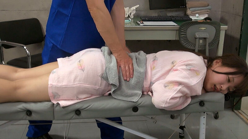 カラダの不調を改善したくて来院した若妻さん。マシュマロボディはとても敏感に反応する優れモノ。ビクビク痙攣がGOOD