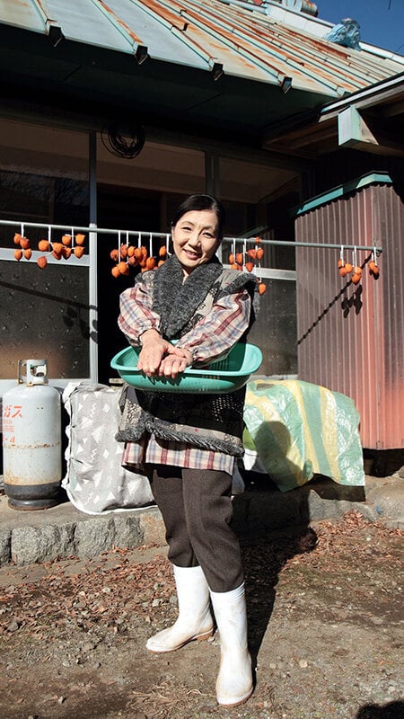 密かに欲求不満を抱えながら悶々と暮らしている 一見真面目な地方のおばさん 12人4時間