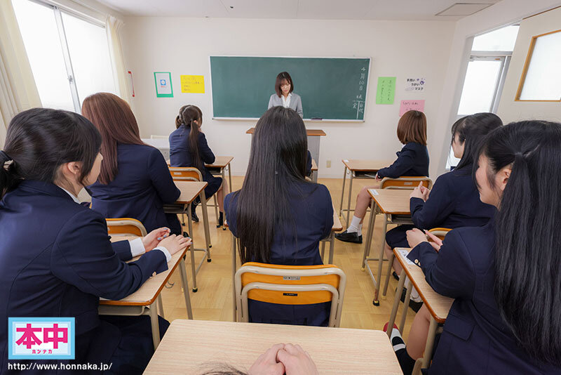 【VR】席替えVR 男は僕ひとりだけのクラスであの子もこの子も僕の隣の席をねらってる！？ 松本いちか