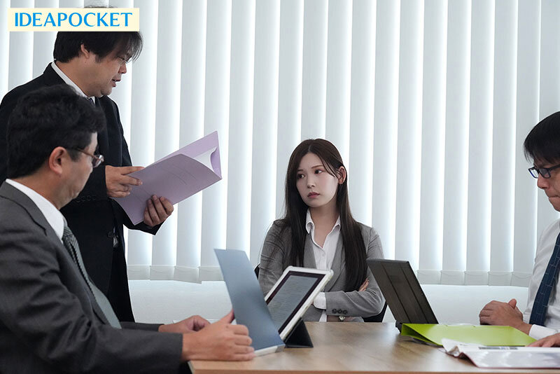 おっさん部下のクンニがドストライク!! 万年平社員オジサンの俺が会社に内緒で女性用風俗開業!120分ロングコースで会社の女上司と鉢合わせ… 「お願いだからもう挿れて…」と延長懇願するまで舐め堕としてついでに中出ししまくってやった…! 明里つむぎ