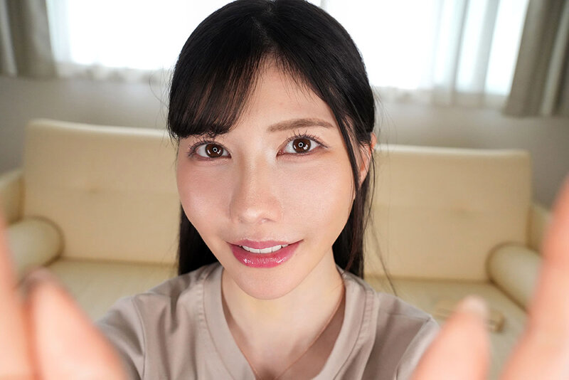 【VR】ミスコン1位級の美人女子大生に近距離で顔面を嘲笑される最低で最高なパシリ体験