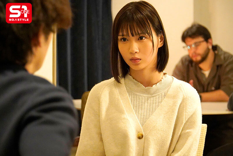 バイト先の地味なノーマーク女子と一緒に飲んだら… まさかのSEX大好きエロモンスターで精液透明になるまで何度もヌカれた。 兒玉七海