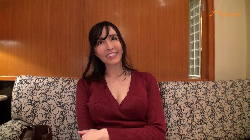 結婚4年目でお金と他人の肉棒に沼ったHカップ巨乳人妻痙攣痙攣でイキ狂う美人人妻NTRハメ撮りで中出し 宇佐美すい